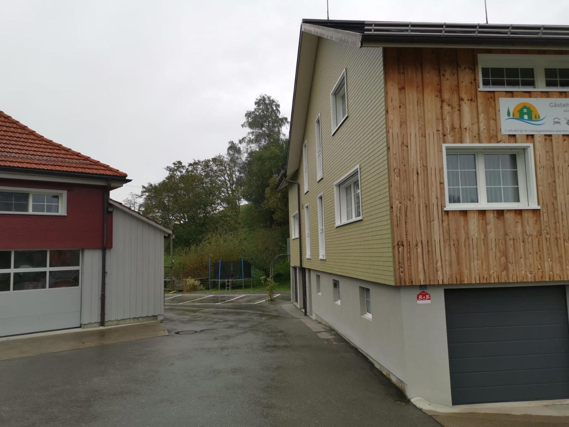 Gaestehaus Eisenhut 瓦尔岑豪森 外观 照片